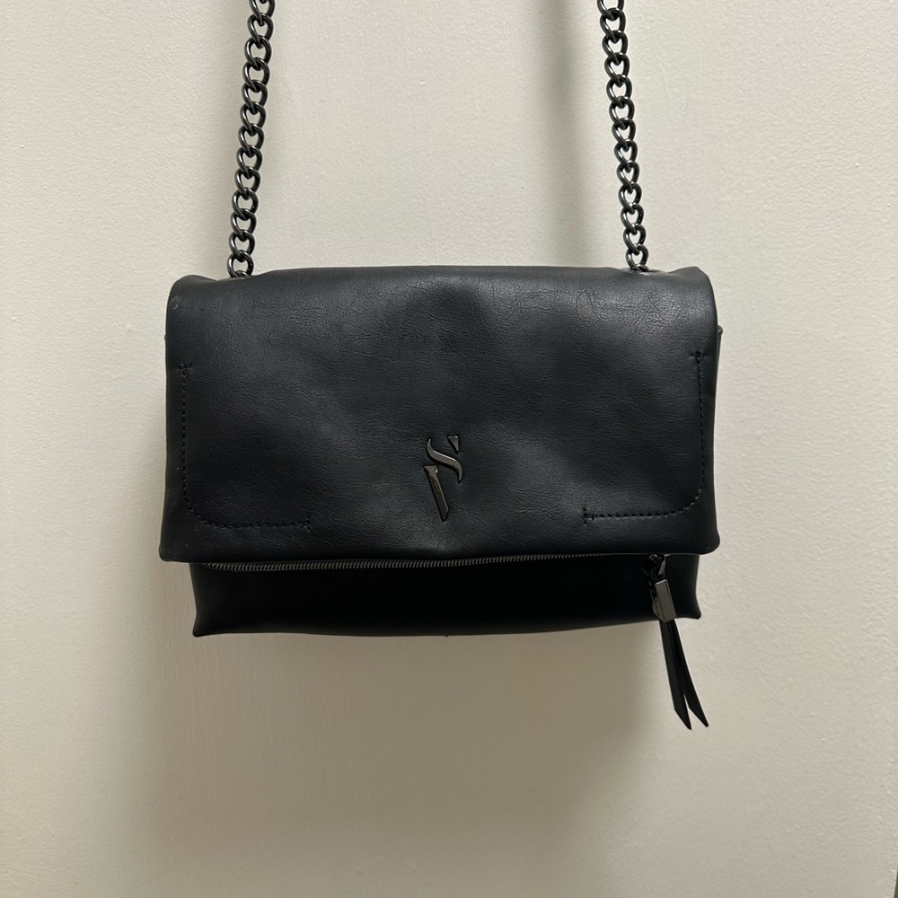 Simply by Vera black purse
